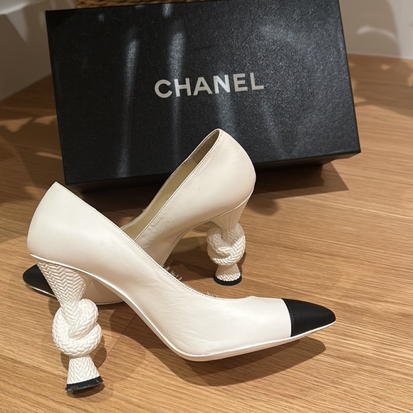 CHANEL -Escarpins High Heel - Picture 9 of 17